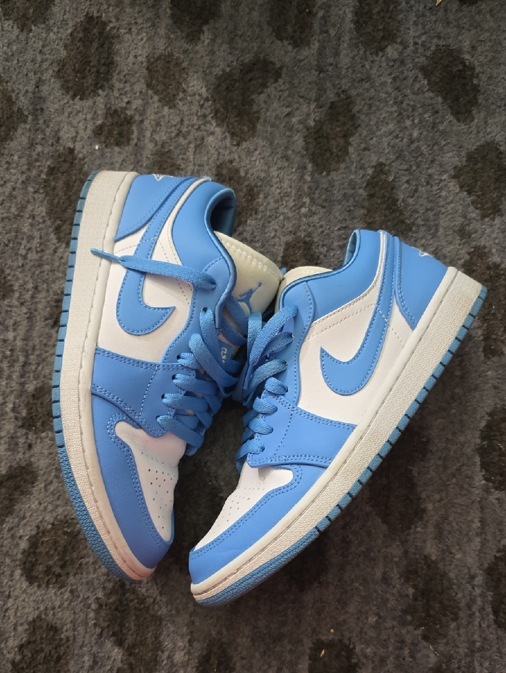 Jordan Low 1 - Picture 3 of 7